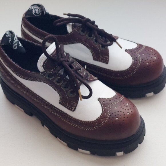 Vintage Y2K London Underground Brown Oxford Wingtip US 8M Great Shape Rare - Picture 1 of 9